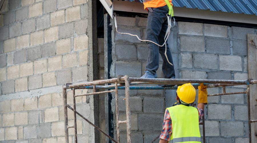 Expert Emergency Roof Repairs services in Denniston, KY